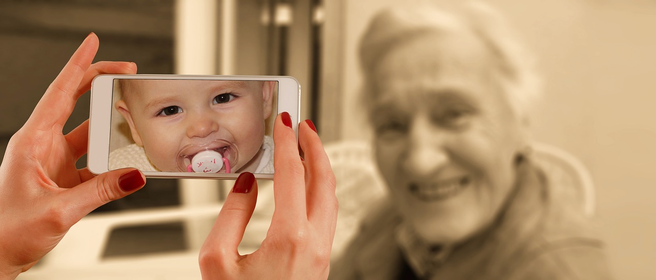 smartphone-1987212_1280