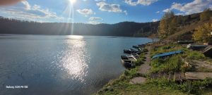 Stausee Boote Holz Holzboote Russland Süd-Ural